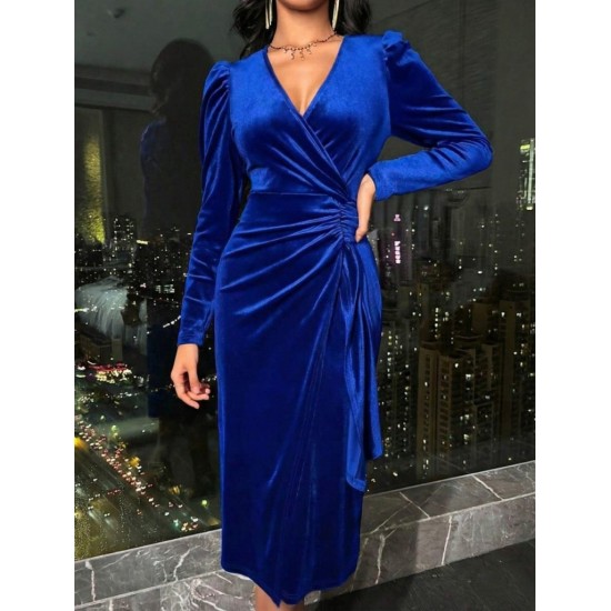 Kadın Uzun Kollu Kruvaze Yakalı Yandan Büzgülü Midi Kadife Elbise , 30655