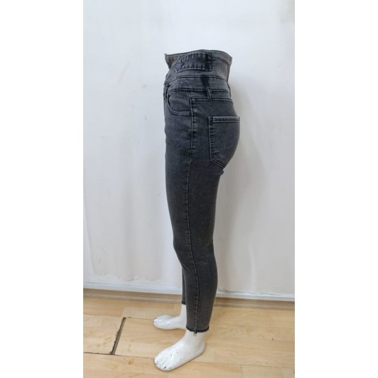 Kadın Yüksek Bel önden Düğmeli Cepli Dar Kesim Detaylı Kot Pantolon , 30699 Kadın Yüksek Bel önden Düğmeli Cepli Dar Kesim Detaylı Kot Pantolon , 30699