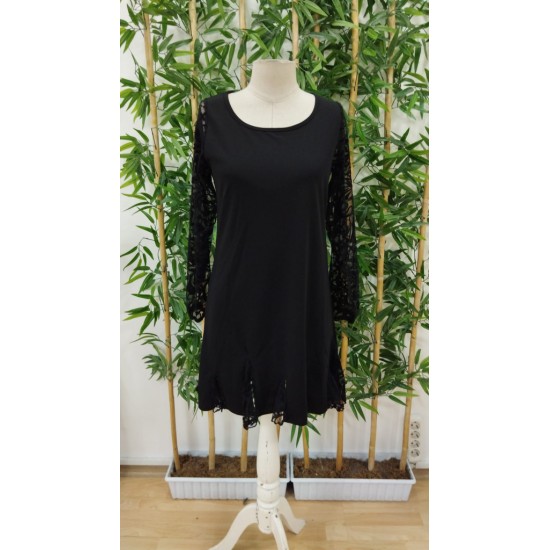 Kadın Uzun Kollu Yuvarlak Yaka Kol Ve Etek Ucu Dantelli Kısa Ithal Krep Elbise , 30803