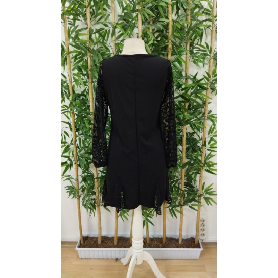 Kadın Uzun Kollu Yuvarlak Yaka Kol Ve Etek Ucu Dantelli Kısa Ithal Krep Elbise , 30803