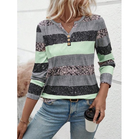 Kadın Uzun Kollu Yakadan Düğmeli çizgili Desenli Süprem Bluz , 30797 Kadın Uzun Kollu Yakadan Düğmeli çizgili Desenli Süprem Bluz , 30797