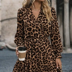 Kadın Uzun Kollu Kruvaze Yakalı Fırfırlı Belden Kuşaklı Leopar Desen Modal Elbise, 30779
