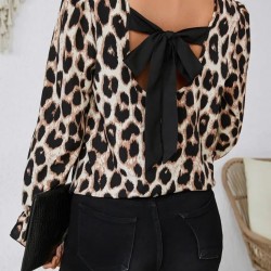 Kadın Uzun Kollu Arkadan Fiyonk Detaylı Leopar Desenli Süprem Bluz, 30880