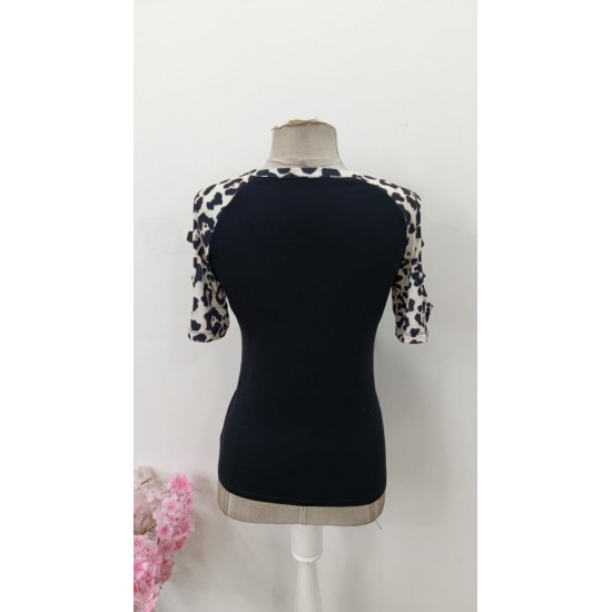 Kadın Kısa Kollu Yuvarlak Yaka Kollarda şerit Detaylı Viskon Bluz , 30966