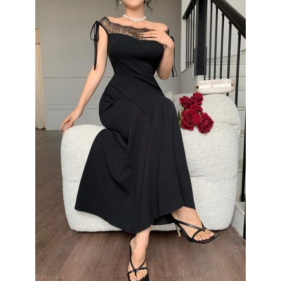 Kadın Göğüs Ve Yakası Dantel Detaylı Kayık Yaka Görünümlü Uzun Ithal Krep Elbise , 30968