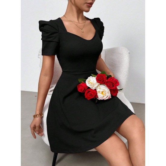 Kadın Kısa Kollu V Yakalı Kiloş Mini Ithal Krep Elbise , 30975