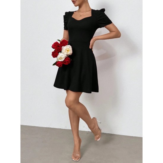 Kadın Kısa Kollu V Yakalı Kiloş Mini Ithal Krep Elbise , 30975