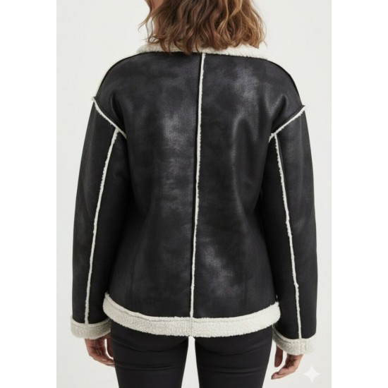 Kadın Uzun Kollu Yakalı önden Düğmeli Cep Detaylı Süet Ceket, 31043