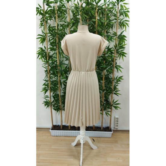 Kadın Kısa Kollu Yakası Açık Belden Lastikli Pileli Kısa Ithal Krep Elbise, 31046