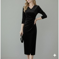 Kadın Uzun Kollu Kruvaze Yakalı Yandan Büzgülü önden çapraz Detaylı Midi Kadife Elbise , 31110