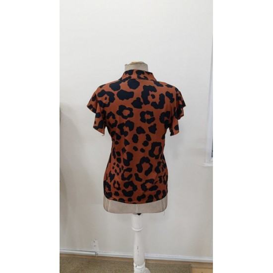Kadın Kısa Fırfır Kollu V Yakalı Leopar Desenli Süprem Bluz, 31118