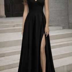 Kadın Askılı Kruvaze Yakalı Yırtmaçlı Geniş A Kesim Detaylı Uzun Ithal Krep Elbise , 31129 Kadın Askılı Kruvaze Yakalı Yırtmaçlı Geniş A Kesim Detaylı Uzun Ithal Krep Elbise , 31129