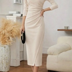 Kadın Uzun Kollu Kruvaze Yakalı Yandan Büzgülü önden çapraz Detaylı Midi Kadife Elbise , 31160