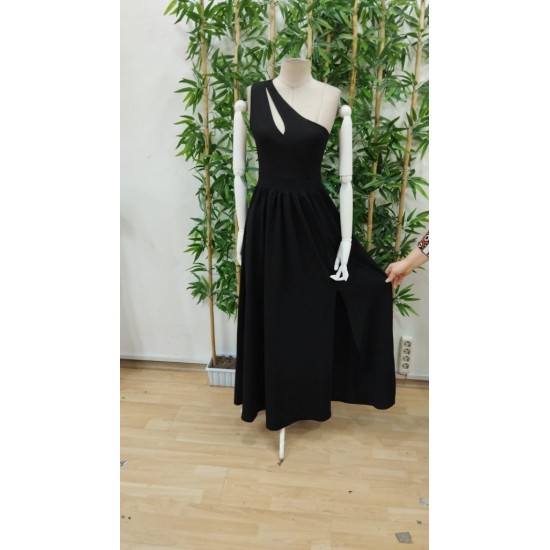 Kadın Omuzlardan Açık Asimetrik Yaka Detaylı Yırtmaçlı Maksi Boy Janjan Krep Elbise, 31215