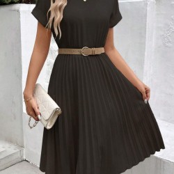 Kadın Kısa Kollu Yakası Açık Belden Lastikli Pileli Kısa Ithal Krep Elbise, 31206 Kadın Kısa Kollu Yakası Açık Belden Lastikli Pileli Kısa Ithal Krep Elbise, 31206