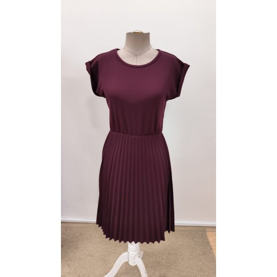 Kadın Kısa Kollu Yakası Açık Belden Lastikli Pileli Kısa Ithal Krep Elbise, 31204