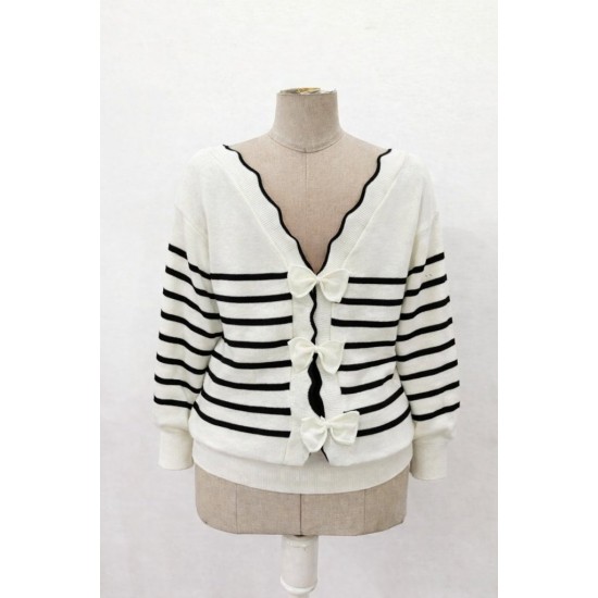 Kadın Beyaz Sırt Bağlama Detaylı çizgi Desen Büyük Beden Triko Bluz, 31292 Kadın Beyaz Sırt Bağlama Detaylı çizgi Desen Büyük Beden Triko Bluz, 31292