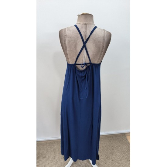 Kadın Omuzlardan Açık Boyundan Bağlamalı Arkası çapraz Detaylı Uzun Viskon Elbise , 31338 Kadın Omuzlardan Açık Boyundan Bağlamalı Arkası çapraz Detaylı Uzun Viskon Elbise , 31338