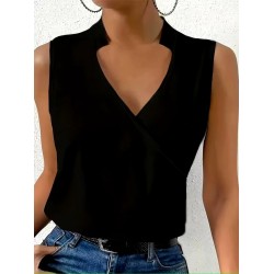 Kadın Kolsuz Hakim Yakalı Kalp Yaka Detaylı Sandy Bluz , 31374