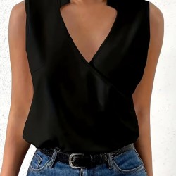 Kadın Kolsuz Hakim Yakalı Kalp Yaka Detaylı Sandy Bluz , 31374