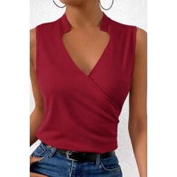 Kadın Kolsuz Hakim Yakalı Kalp Yaka Detaylı Sandy Bluz , 31372