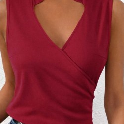 Kadın Kolsuz Hakim Yakalı Kalp Yaka Detaylı Sandy Bluz , 31372 Kadın Kolsuz Hakim Yakalı Kalp Yaka Detaylı Sandy Bluz , 31372