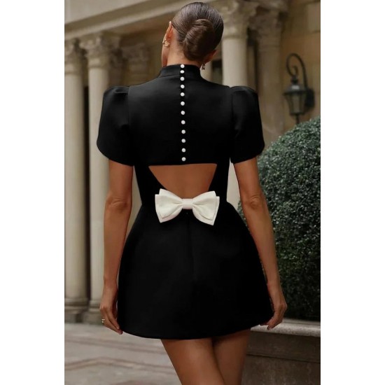 Kadın Kısa Kollu Balıkçı Yaka Arkadan Kelebek Dekolte Detaylı Kısa Atlas Elbise , 31415 Kadın Kısa Kollu Balıkçı Yaka Arkadan Kelebek Dekolte Detaylı Kısa Atlas Elbise , 31415