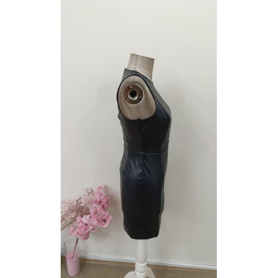 Kadın Kolsuz Yuvarlak Yakalı Kısa Deri Elbise , 31430 Kadın Kolsuz Yuvarlak Yakalı Kısa Deri Elbise , 31430