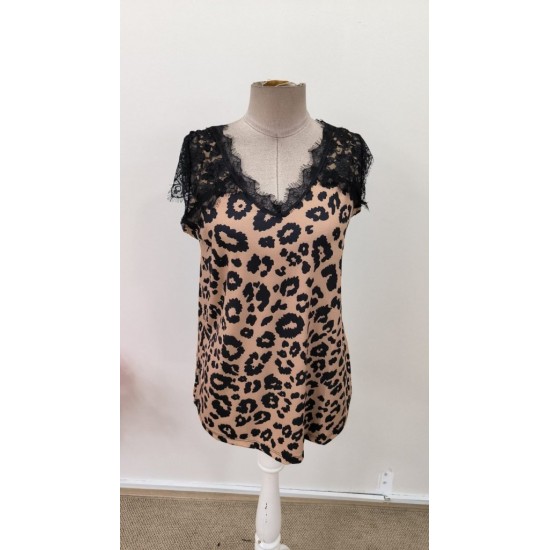 Kadın Kısa Kollu V Yakalı Dantelli Süprem Bluz, 31493