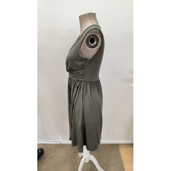 Kadın Askılı Yuvarlak Yakalı Düğme Detaylı Kısa Viskon Elbise , 31529