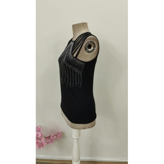 Kadın Omuzlardan Askı şerit Detaylı Taşlı Viskon Bluz , 31558 Kadın Omuzlardan Askı şerit Detaylı Taşlı Viskon Bluz , 31558