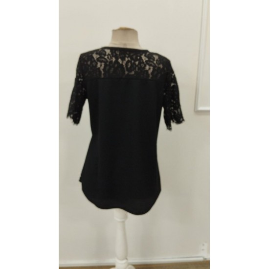 Kadın Kısa Kollu Dantel Detaylı Yandan Düğmeli Waffle Bluz , 31574