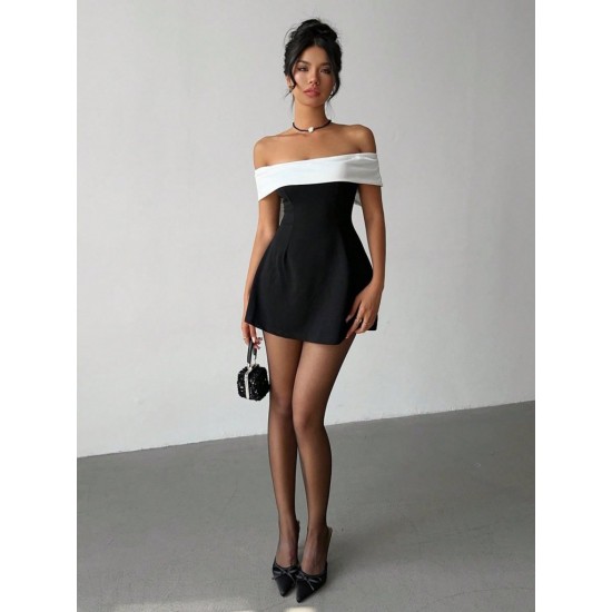 Kadın Kısa Kollu Madonna Yaka Arkadan Kurdela Detaylı Kısa Ithal Krep Elbise , 31591