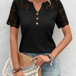 Kadın Kısa Kollu V Yakalı önden Düğmeli Dantel Detaylı Waffle Bluz , 31697