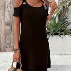 Kadın Kısa Kollu Omuzlardan Açık Kuş Gözü Detaylı Mini Viskon Elbise , 31723 Kadın Kısa Kollu Omuzlardan Açık Kuş Gözü Detaylı Mini Viskon Elbise , 31723