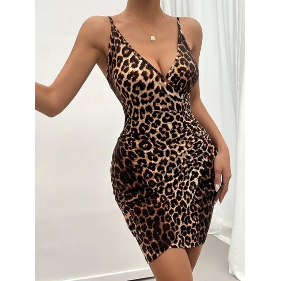 Kadın Ip Askılı Kruvaze Yakalı Yanlardan Büzgülü Leopar Desenli Kısa Süprem Elbise , 31836