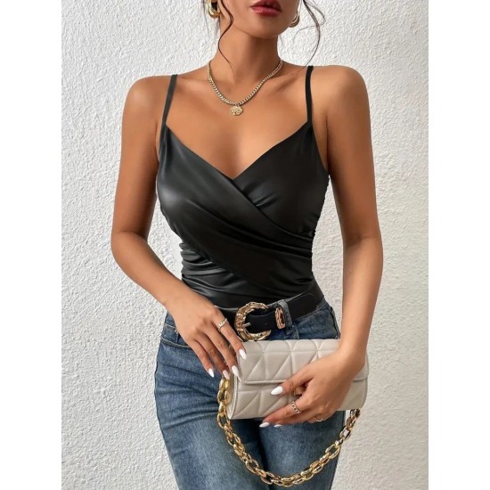 Kadın Ip Askılı Geniş V Yakalı Deri Bluz, 31879