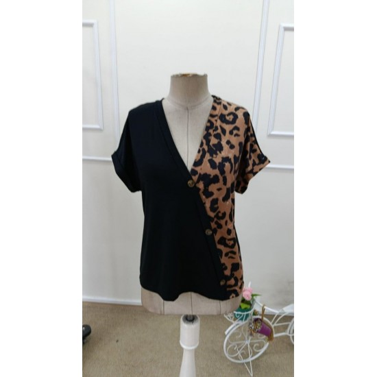 Kadın Kısa Kollu V Yakalı önden Düğmeli Leopar Desen Detaylı Viskon Bluz , 31977