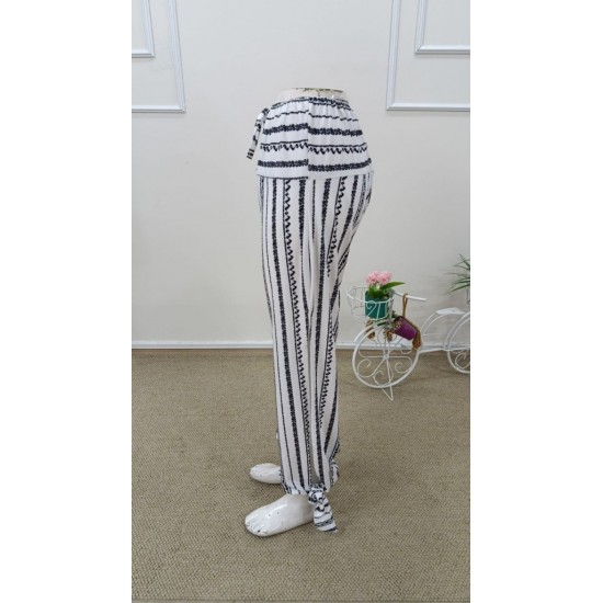 Kadın Yüksek Bel Desenli Paçadan Bağlamalı Yanları Yırtmaçlı Süprem Pantolon , 32052 Kadın Yüksek Bel Desenli Paçadan Bağlamalı Yanları Yırtmaçlı Süprem Pantolon , 32052