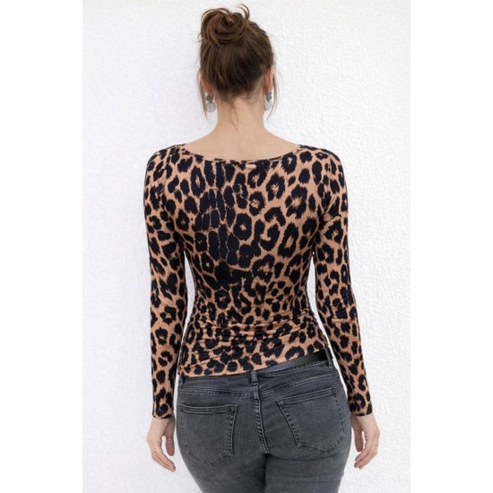 Kadın Uzun Kollu Kare Yakalı Leopar Desenli Dalgıç Bluz, 32066 Kadın Uzun Kollu Kare Yakalı Leopar Desenli Dalgıç Bluz, 32066