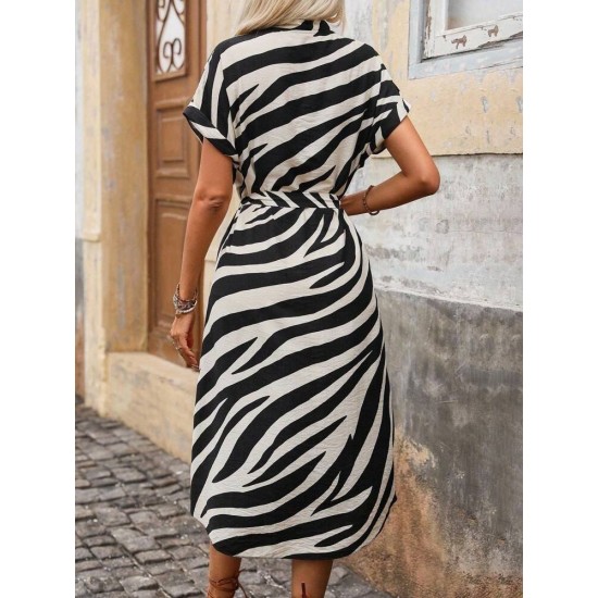 Kadın Kısa Kollu V Hakim Yakalı Zebra Desenli Midi Süprem Elbise , 32092