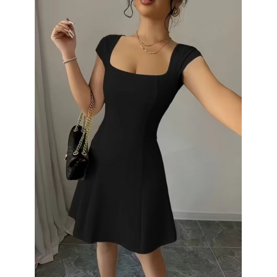 Kadın Kısa Kollu Kare Yakalı Kısa Ithal Krep Elbise, 32179