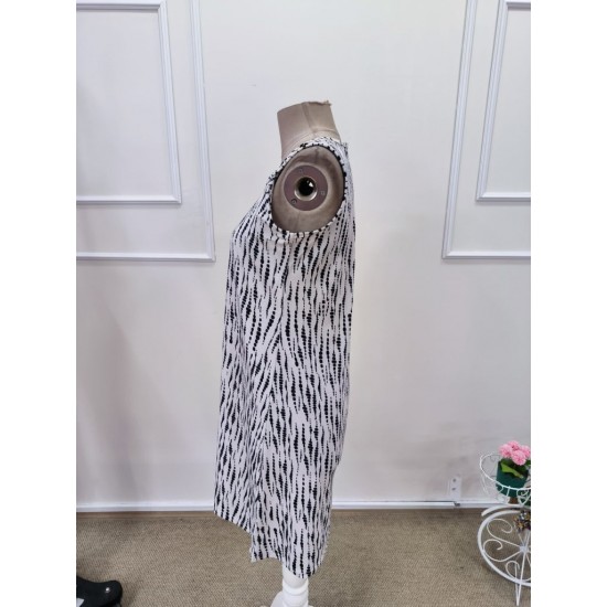 Kadın Askılı V Yakalı Desenli Kısa Süprem Elbise  Kadın Askılı V Yakalı Desenli Kısa Süprem Elbise, 32216