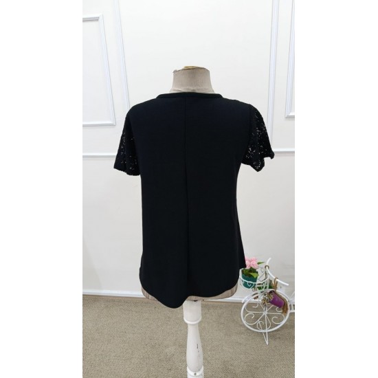 Kadın Kısa Kollu V Yakalı önden Düğmeli Dantel Detaylı Waffle Bluz , 32296 Kadın Kısa Kollu V Yakalı önden Düğmeli Dantel Detaylı Waffle Bluz , 32296