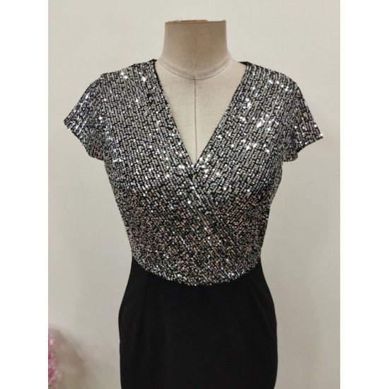 Kadın Kısa Kollu Kruvaze Yakalı ışıltı Detaylı Midi Ithal Krep Elbise , 32319