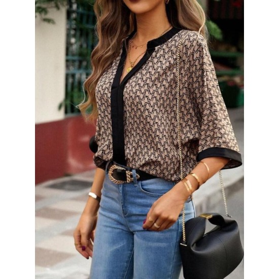 Kadın Kısa Kollu önden şerit Detaylı Desenli Sandy Bluz, 32456