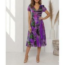 Kadın Kısa Kollu V Yaka Renkli Karışık Desen Kloş Süprem Midi Elbise, 32568 Kadın Kısa Kollu V Yaka Renkli Karışık Desen Kloş Süprem Midi Elbise, 32568