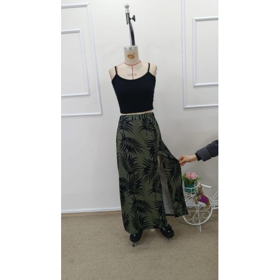 Kadın Ip Askılı Yuvarlak Yaka Kısa Viskon Bluz Ve Desenli Yırtmaçlı Süprem Etek Ikili Takım, 32681