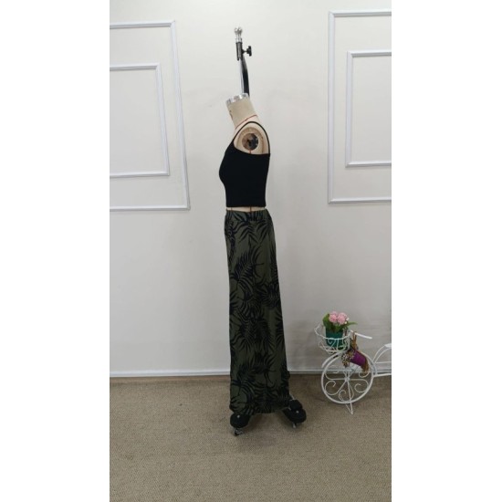 Kadın Ip Askılı Yuvarlak Yaka Kısa Viskon Bluz Ve Desenli Yırtmaçlı Süprem Etek Ikili Takım, 32681