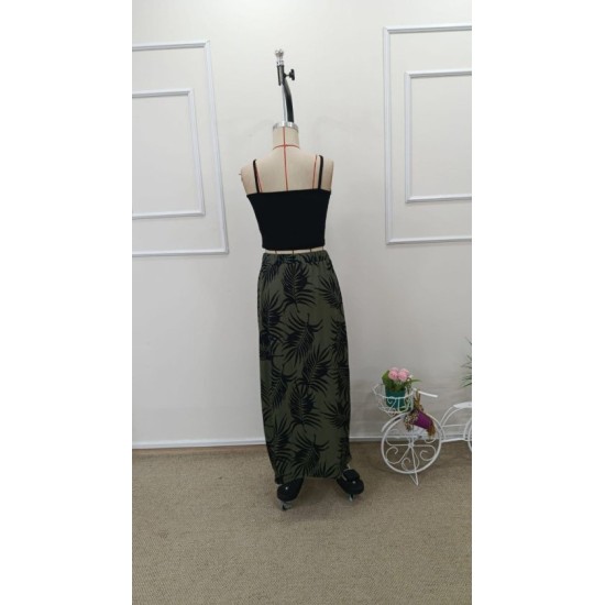 Kadın Ip Askılı Yuvarlak Yaka Kısa Viskon Bluz Ve Desenli Yırtmaçlı Süprem Etek Ikili Takım, 32681